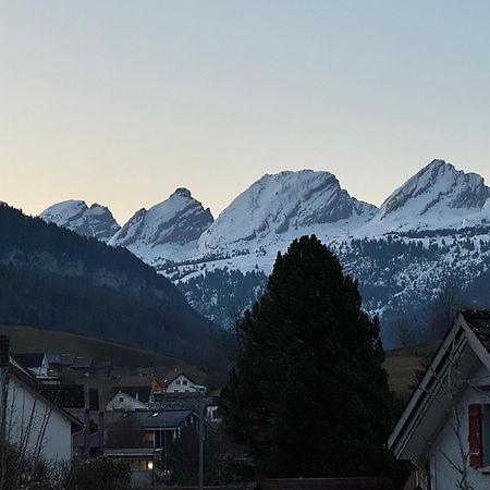 Zwinglis Ferienwohnung Nesslau Buitenkant foto